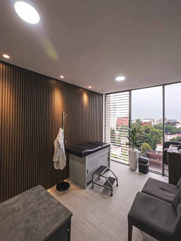 Consultorio médico COPE equipado en CDMX